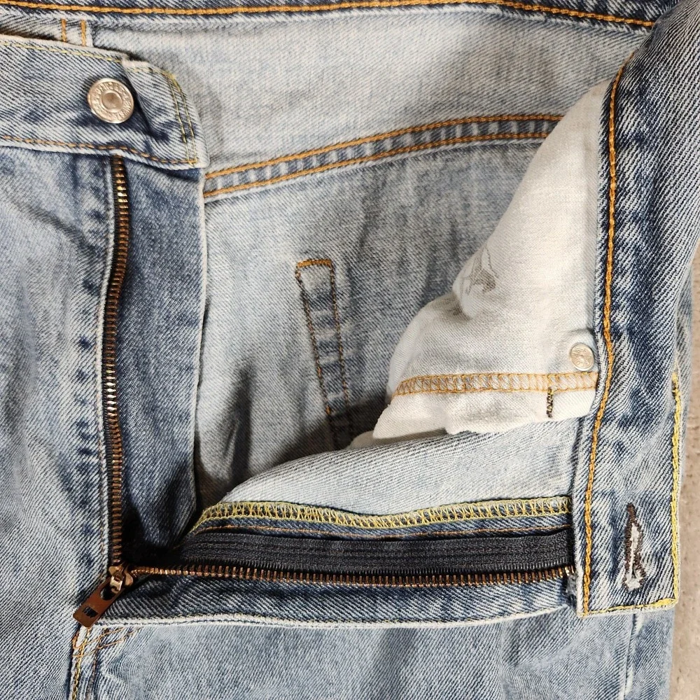 Levi's‎ 550 Jeans Men's 36X31 (Tag 36X32) Straight Relaxed Denim Blue